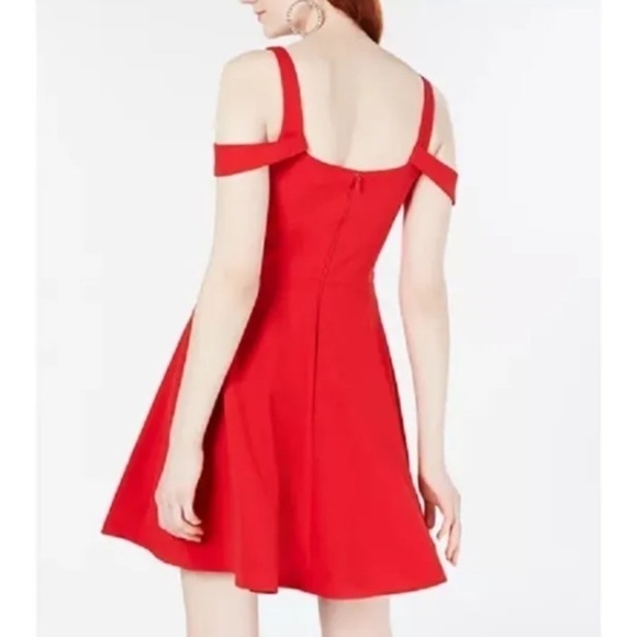 NWT Sequin Hearts Red Scuba Off Shoulder Fit Flare Dress size 7 - Picture 2 of 13